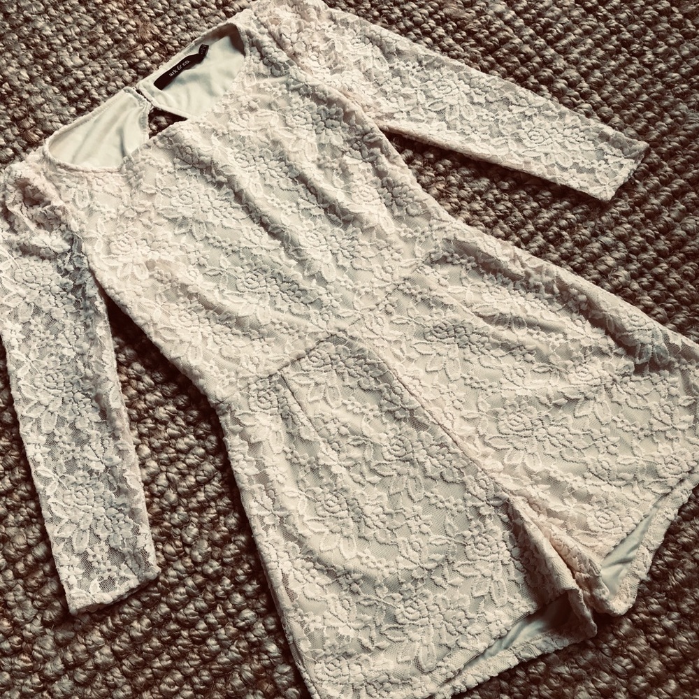 Ark & Co. Sexy Open Back Lace Romper HOT Small - Picture 6 of 8